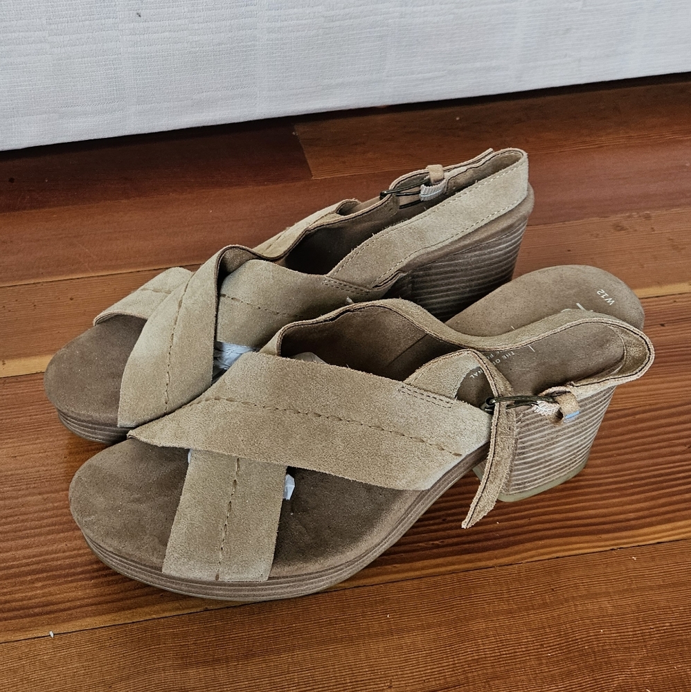 Toms Ibiza Sandals, Size 12W